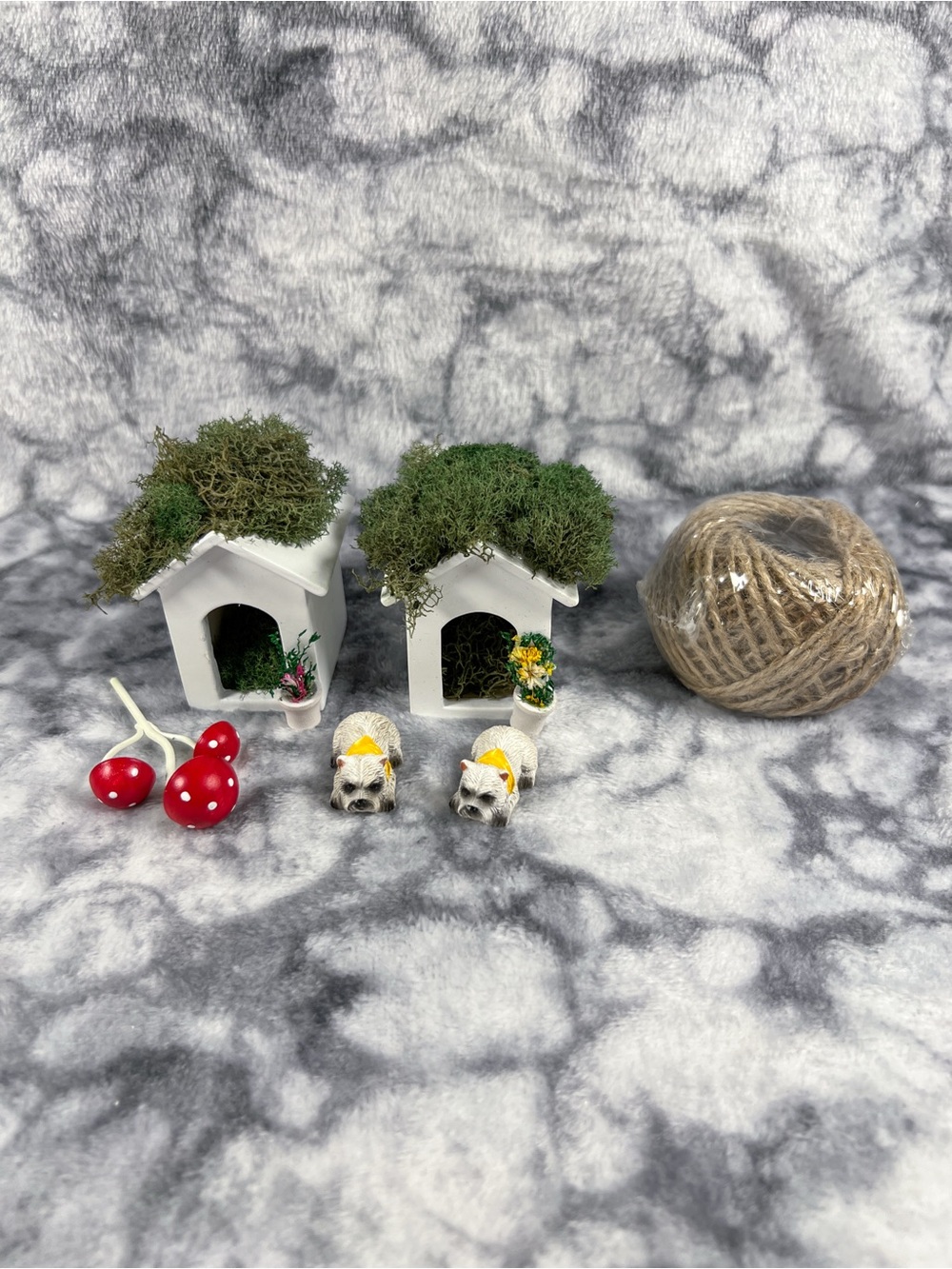 Magnetic Fairy Garden Houses Moss Dog Mushroom Miniature Craft Lot 6 pcs